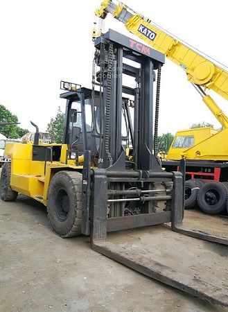 20 Ton Forklift
