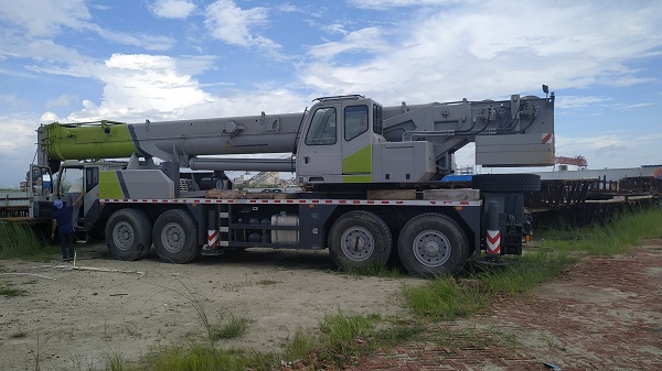 70 Ton Mobile Crane